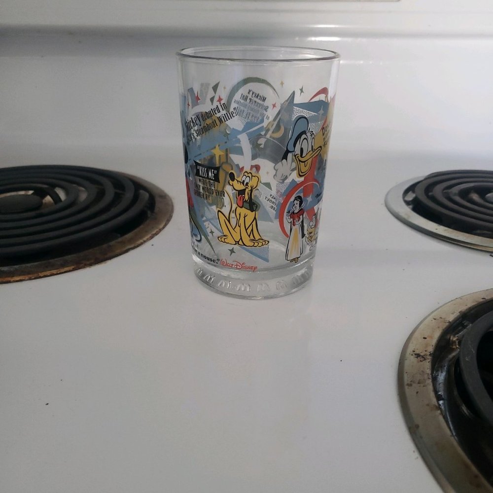 McDonald's 100 glass - Picture 4 of 5